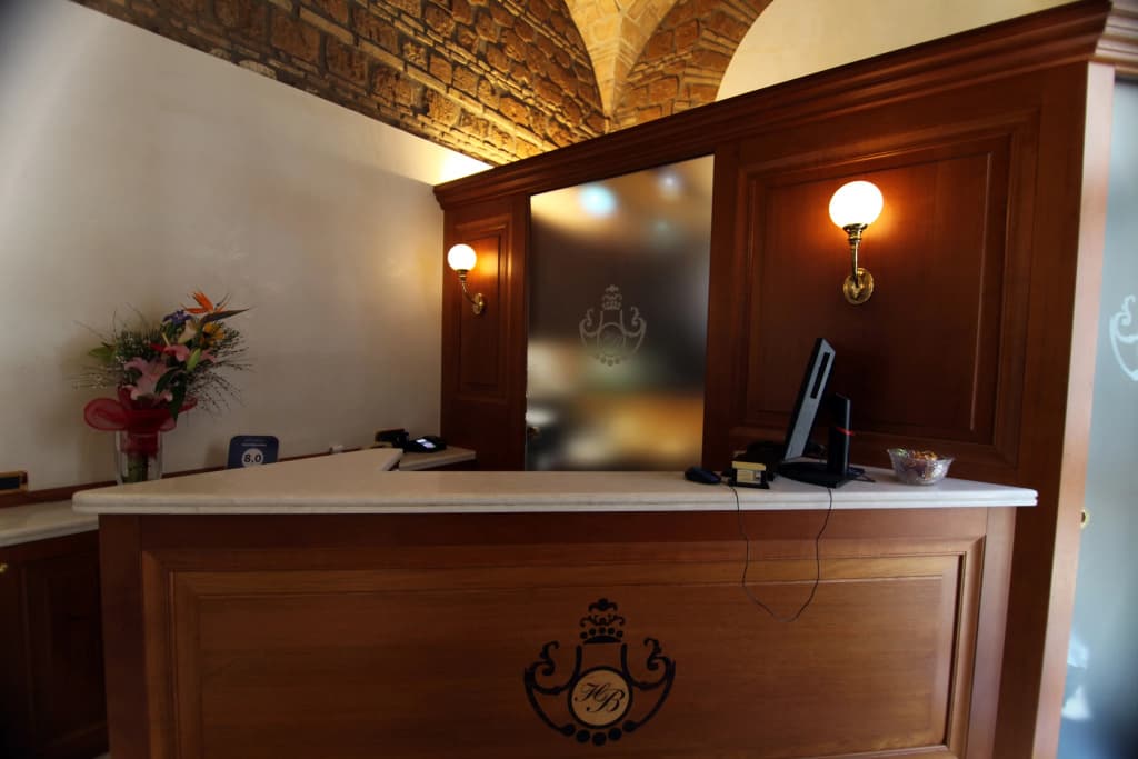 Hotel Borromeo - photo 2