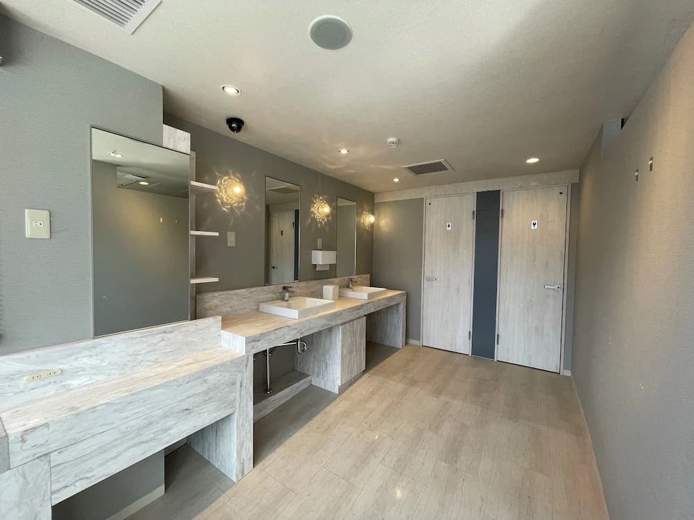 Phoenix Inn - photo 11