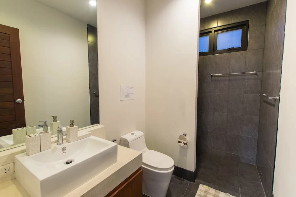 Modern 3BR Pool Villa by Intira Villas - photo 3