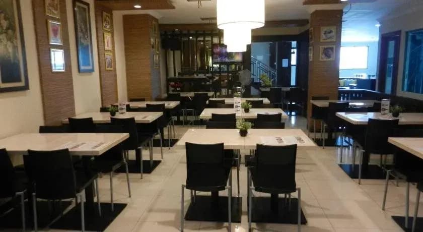 Karsa Utama Hotel - photo 24