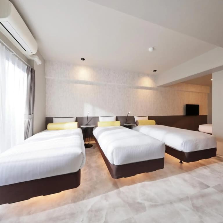 Dotombori Crystal Hotel 3 - photo 7
