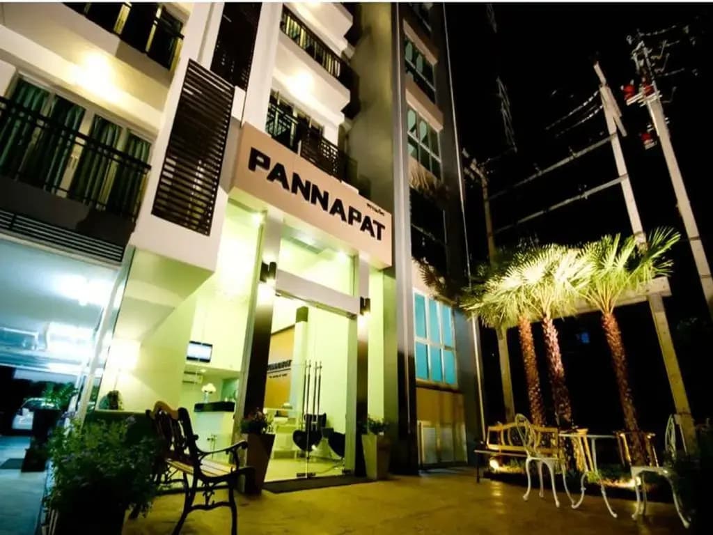 Pannapat Place - photo 1