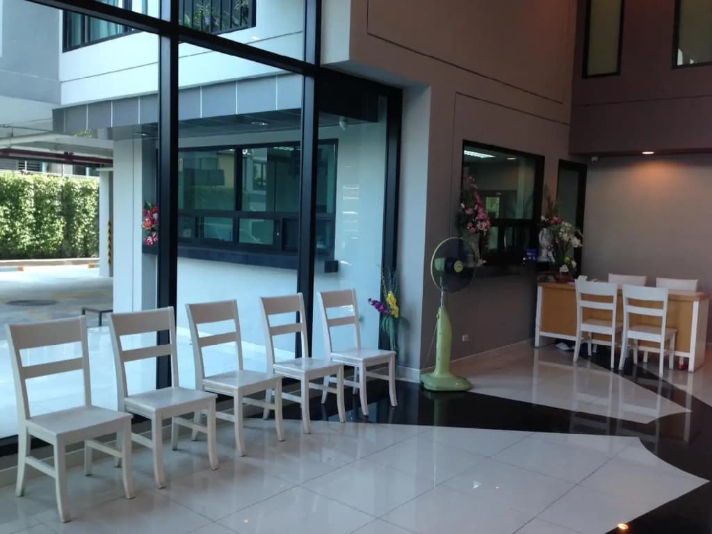 Ipremium Sukhumvit 81 Hotel - photo 8