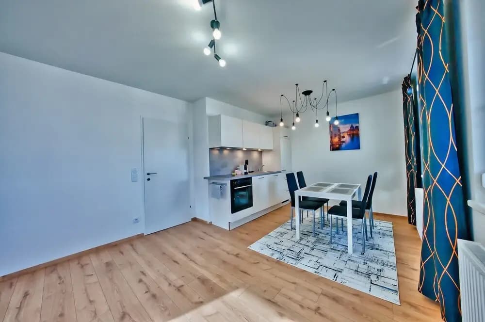 Charming 2-bed Apartment in Wien - photo 12