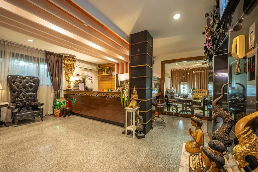 I-Inn Hotel - photo 2