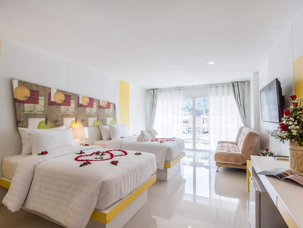 Patong Platinums - photo 10