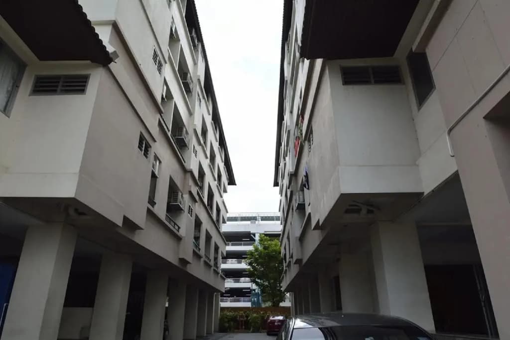 Modern Place - main photo
