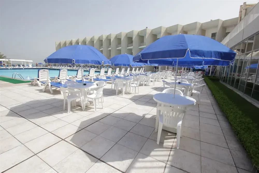 Beach Hotel Sharjah - photo 19