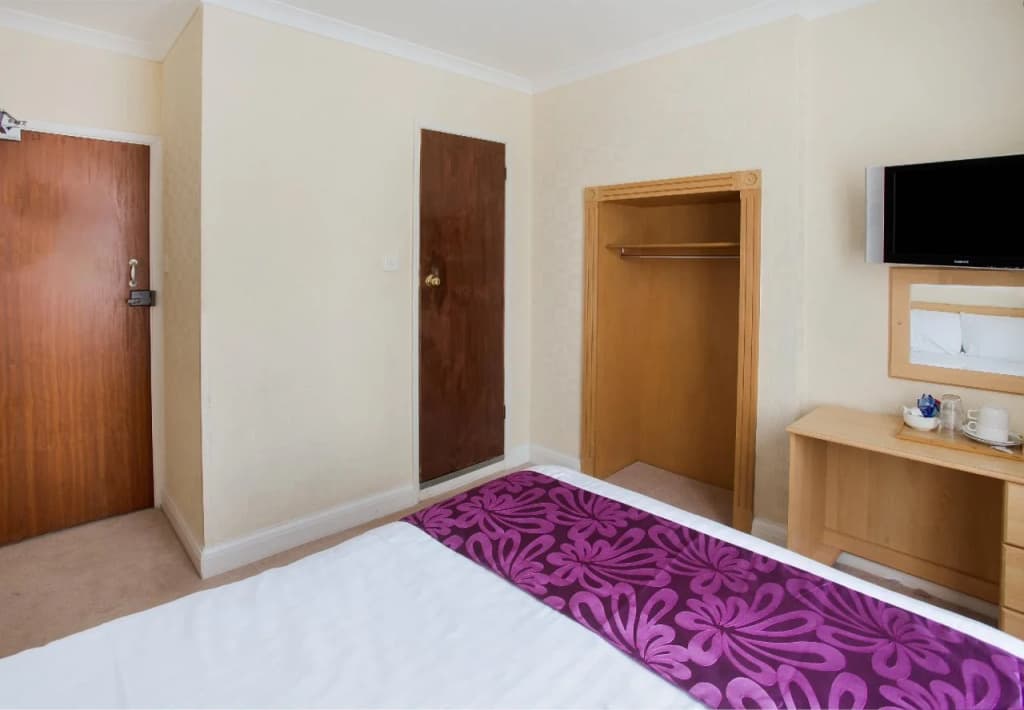OYO London 24 Sussex - photo 31