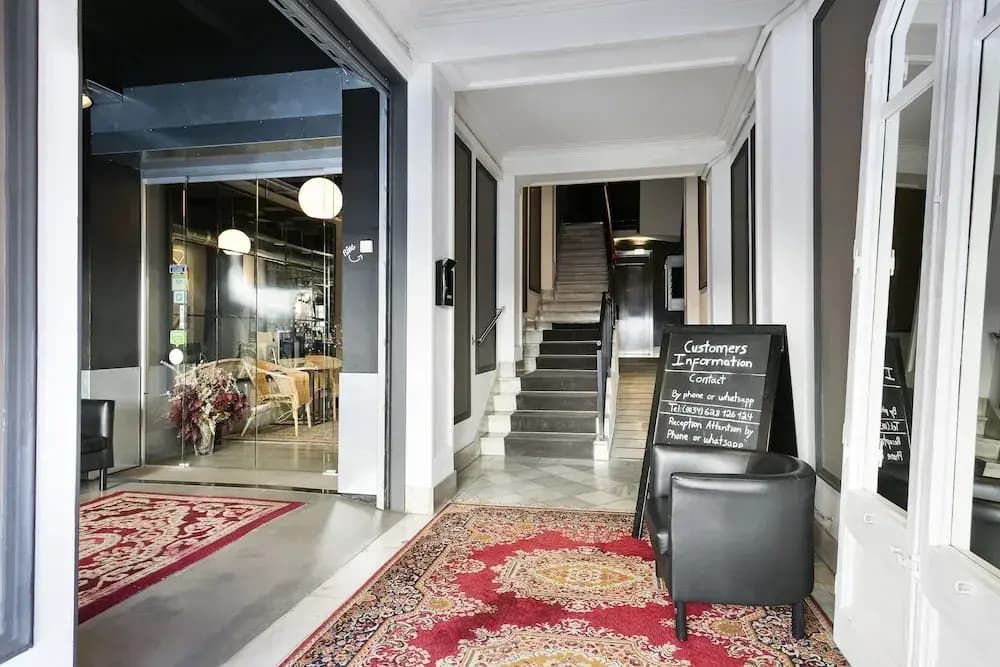 Gaia Fira rooms - photo 13