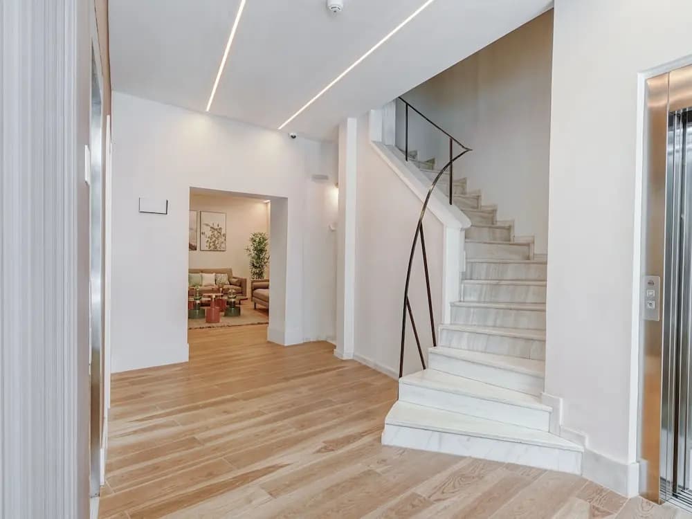 Limehome Barcelona Carrer de Fontcoberta - photo 10