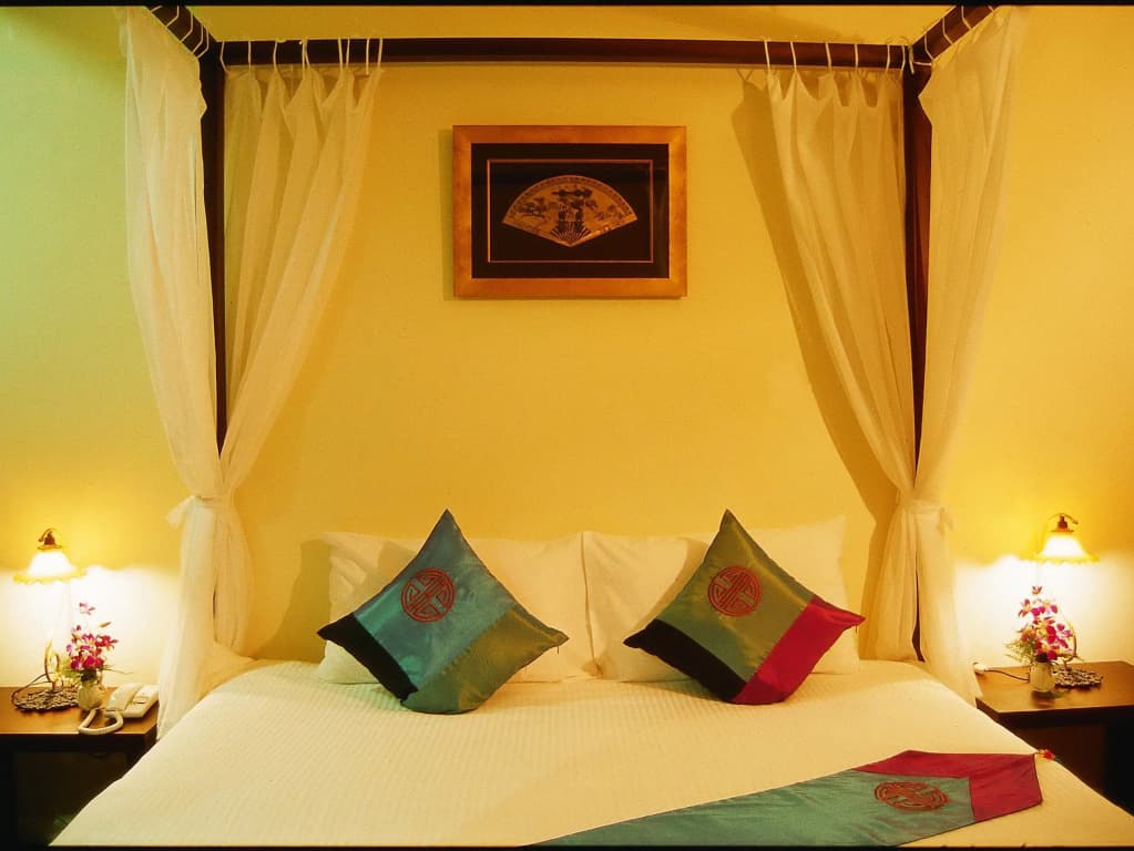 The Old Phuket - Karon Beach Resort - photo 23