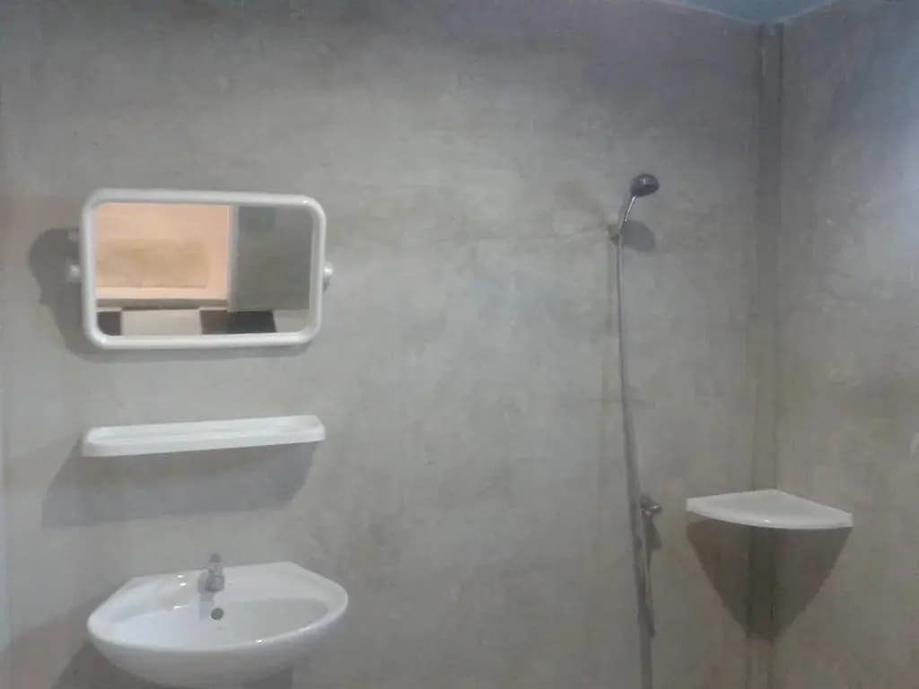 Back-Budget Hostel - photo 6