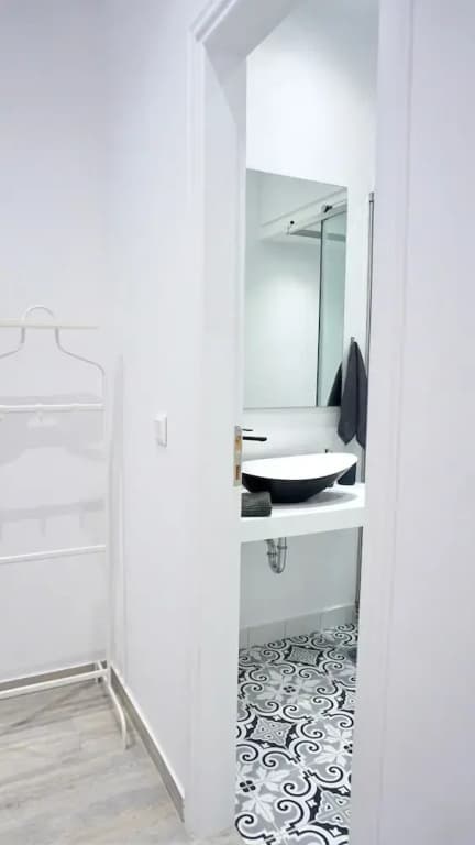 Vibrant & Cozy Apt in Athens - photo 8