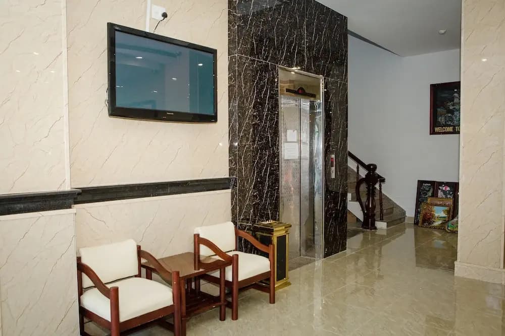 Lucky Hotel - photo 11