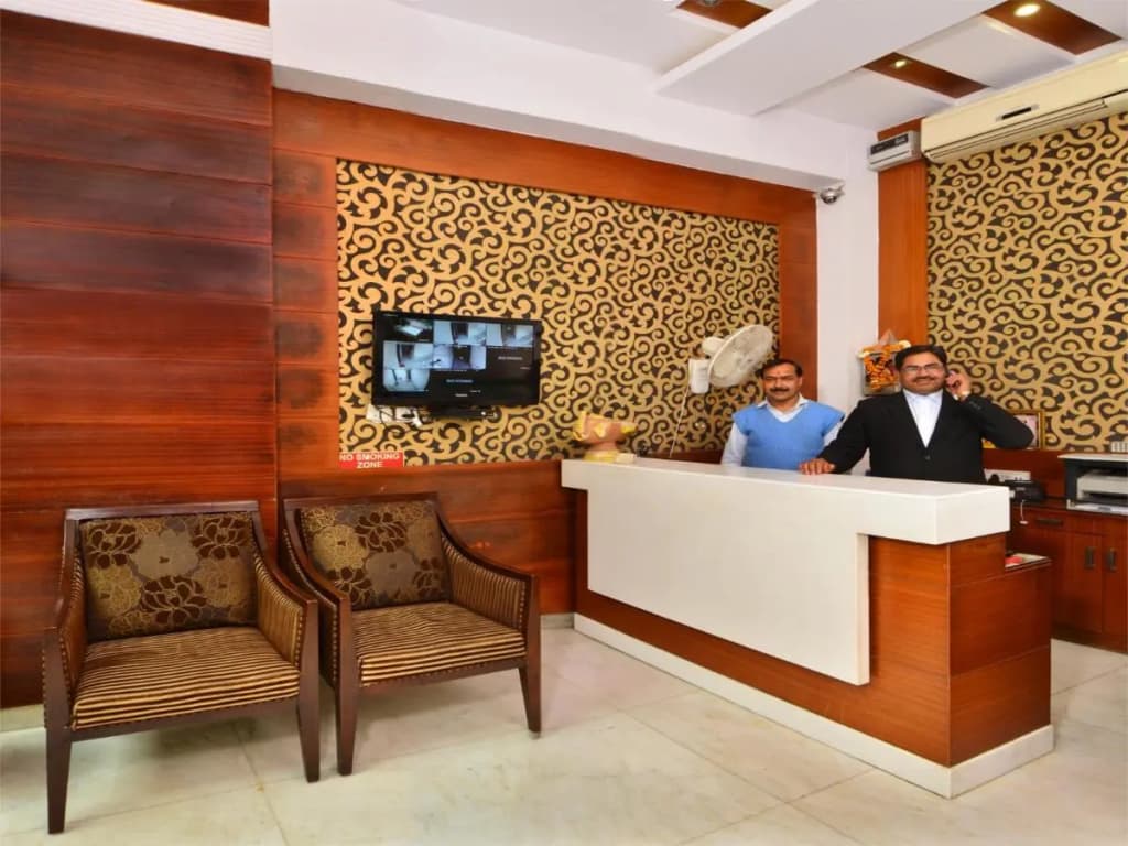 Hotel Shri Vinayak - photo 20