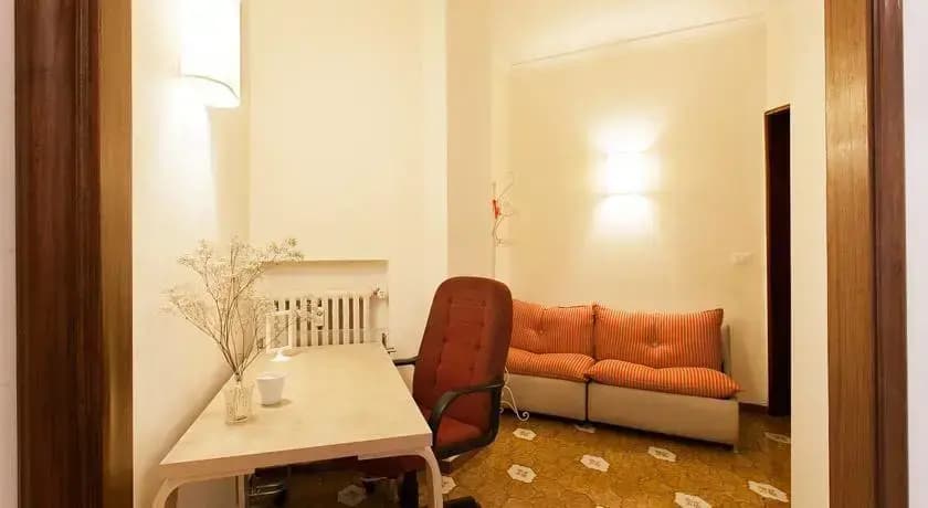 Hadrian House - photo 6