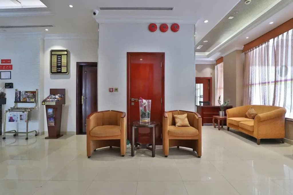 OYO 101 Click Hotel - photo 12