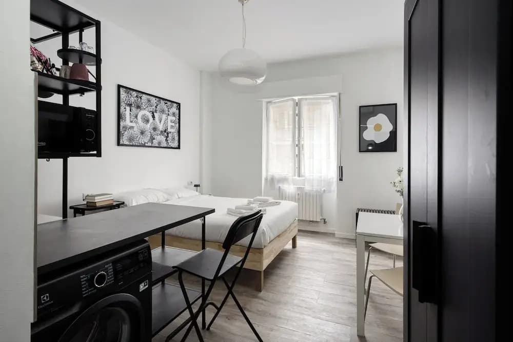 Stylish Studios near Subway - photo 27