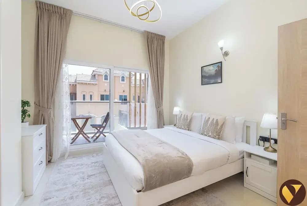 Spacious Pulse Smart Residence JVC - photo 4