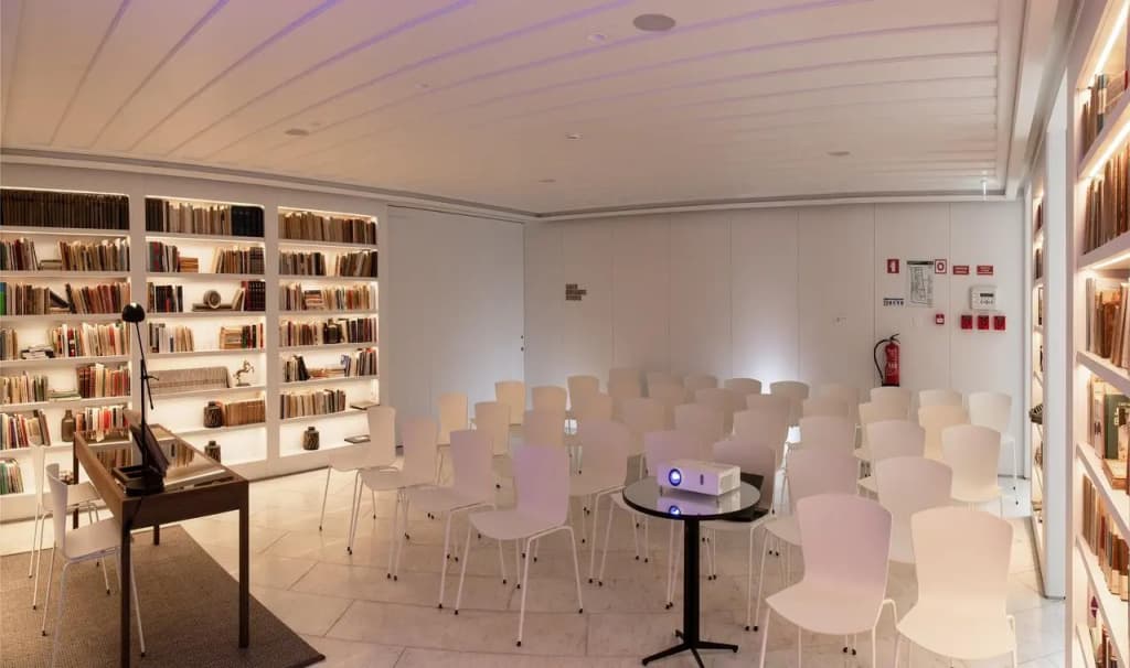 Lisboa Pessoa Hotel - photo 50