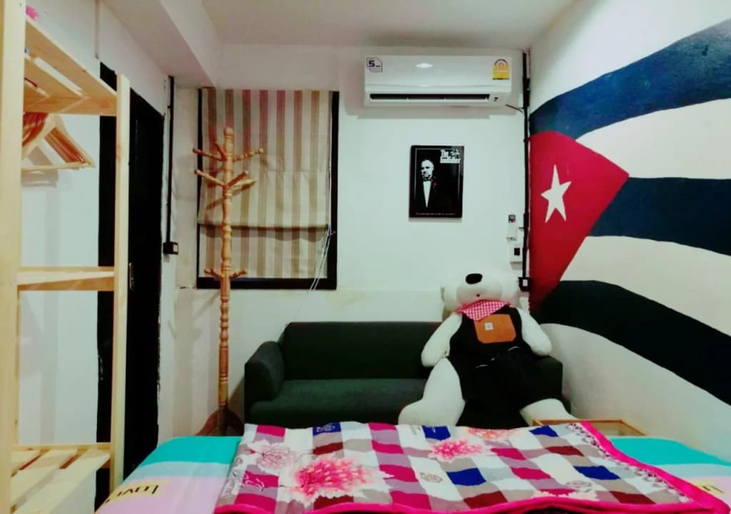 The Sleepless Boutique Hostel - photo 3