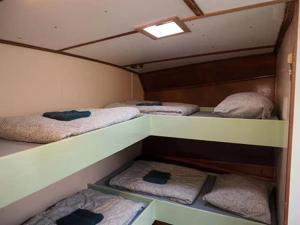 Flow Hostel - photo 1