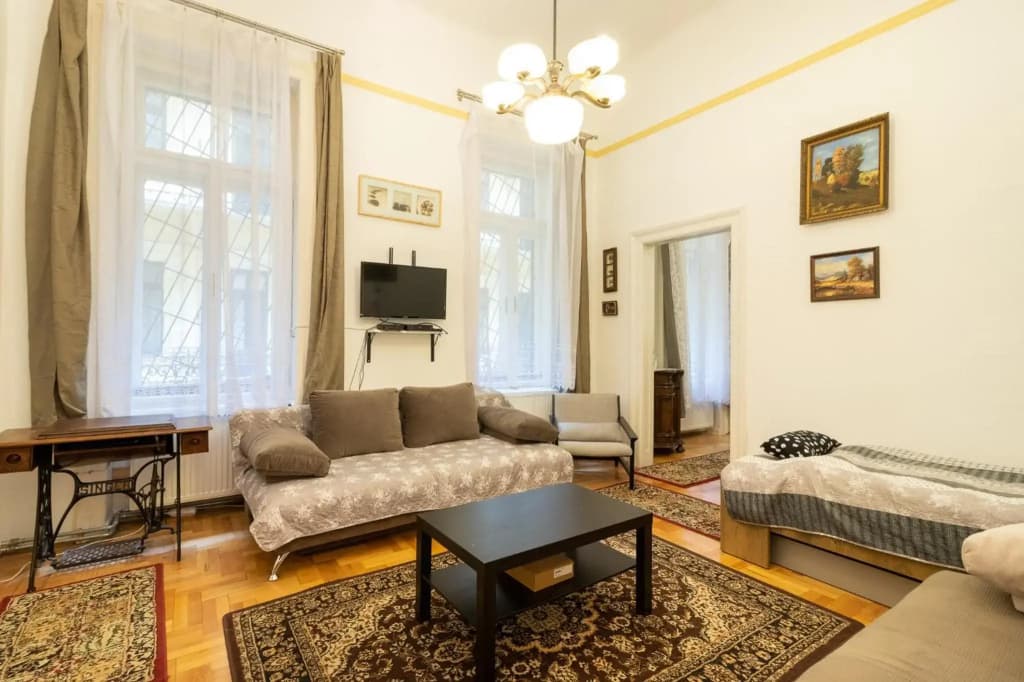 Rákóczi Apartment - photo 4