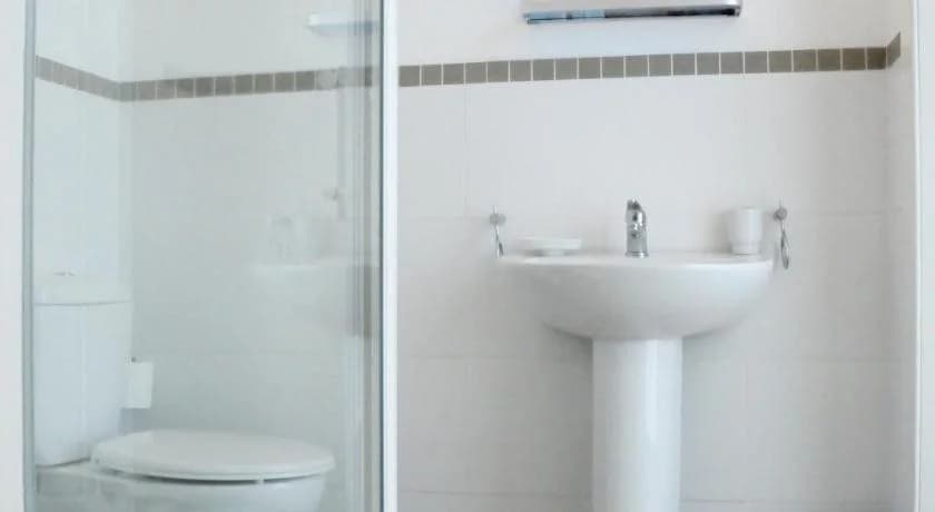 Balmore Guest House - photo 8