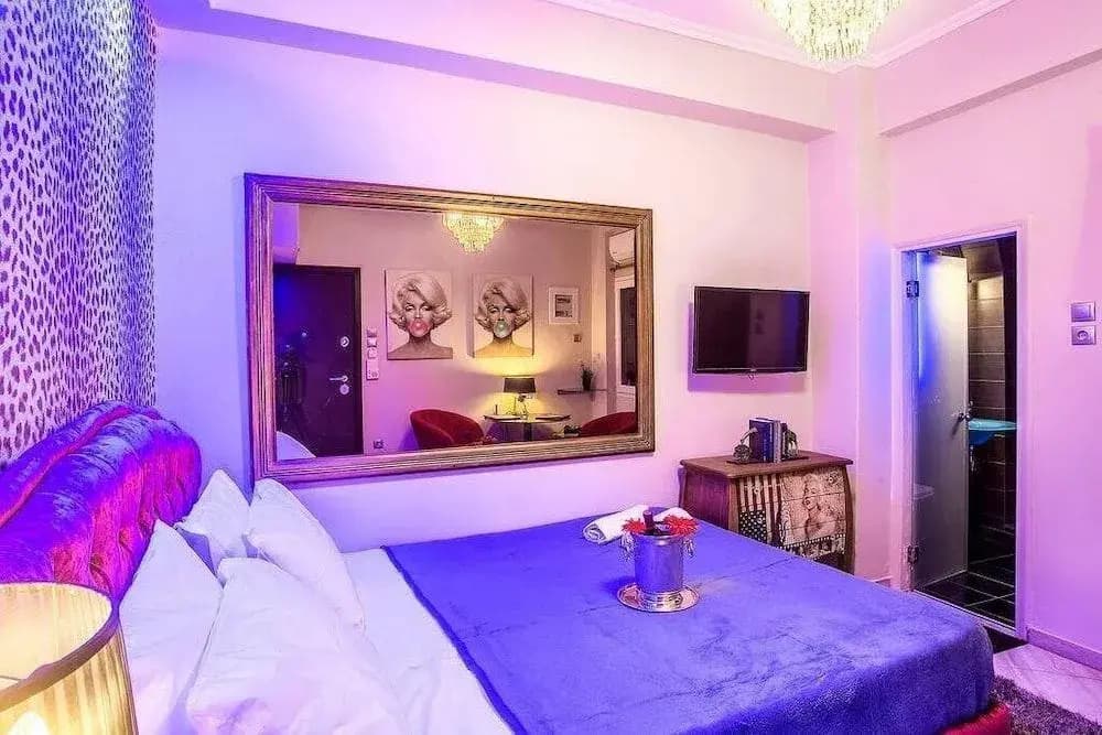 Boutique maisonette in Athens - photo 5