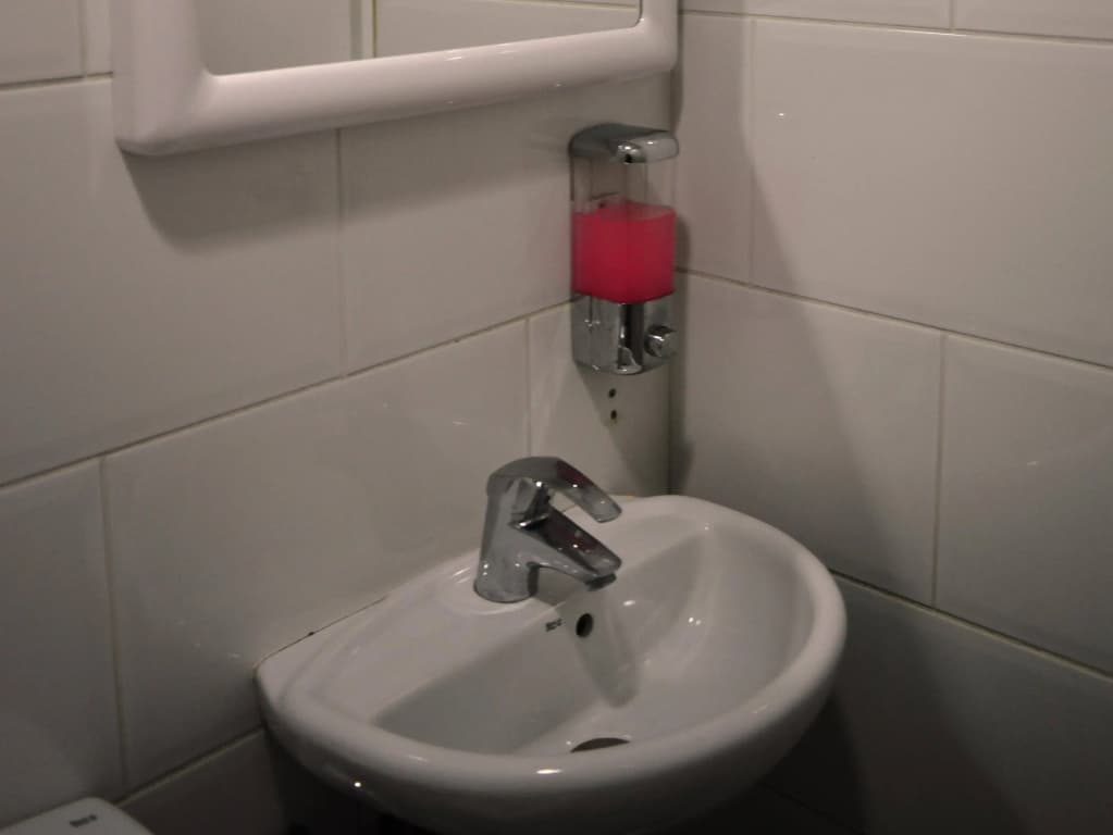 Somnio Hostels - photo 8
