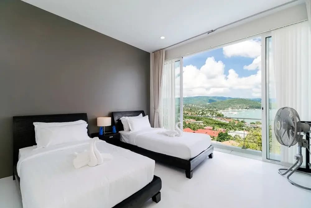 Sunset Bay Villa - photo 3