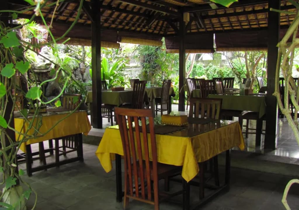 Tunjung Mas Bungalows - photo 15