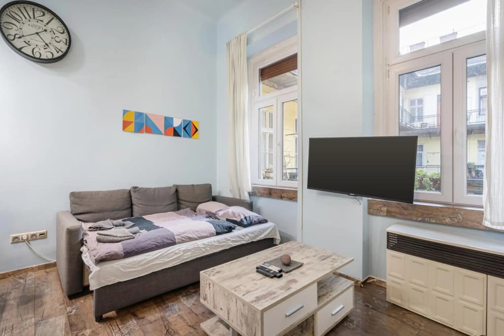 Oriental Deluxe 2R Apartment - photo 1