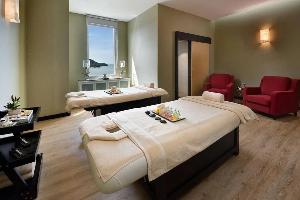 Lexis Suites Penang - photo 4