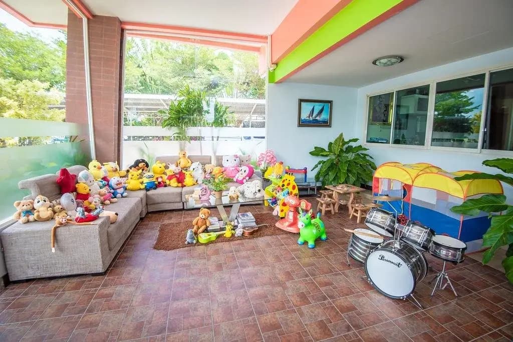 Santiphap Villa & Hotel - photo 9