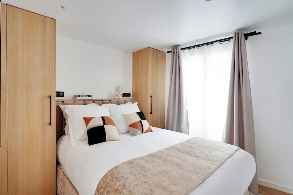 Charming apt With Balcony - 1br/2p - Saint Lazare - photo 3