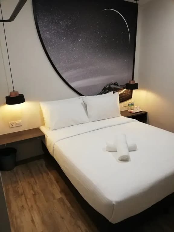 De Luna Hotel - photo 5