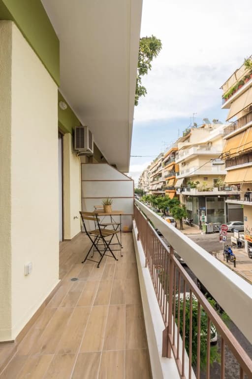 Wide Comfy Studio Apartment Centrally Located In Thissio - photo 1