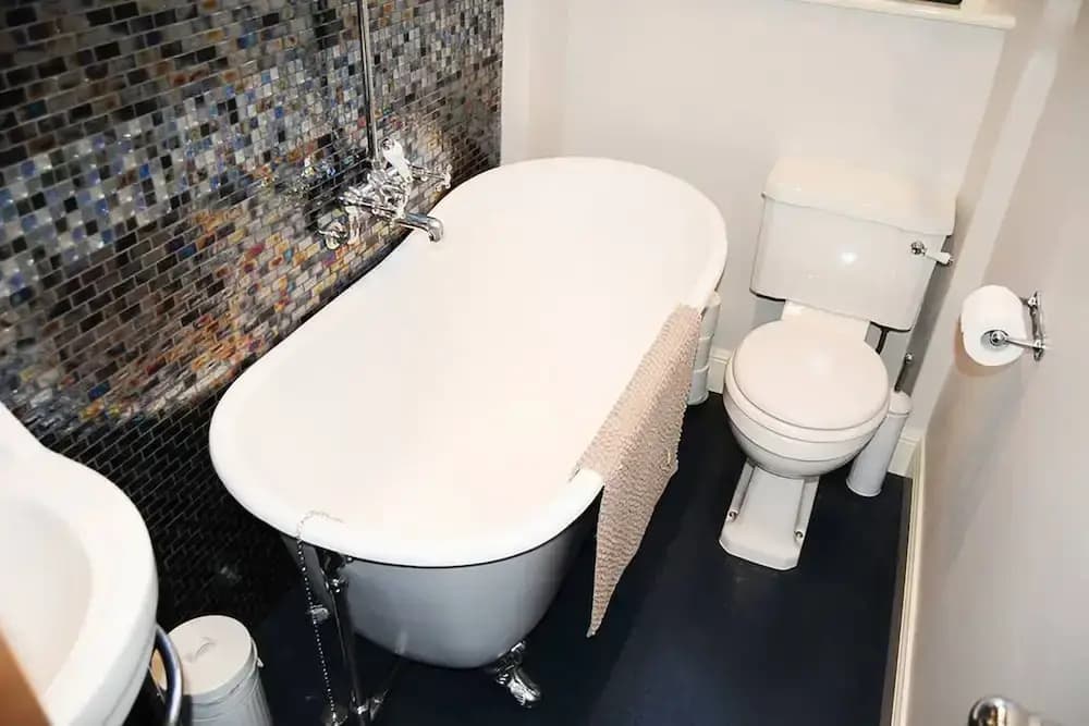 Bruntsfield Apartments - photo 6