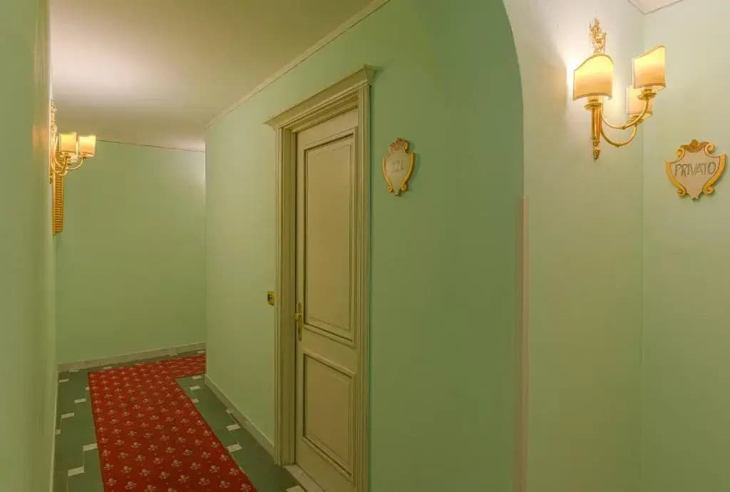 Hotel Donatello - photo 12