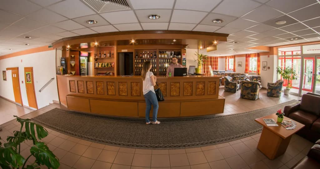Homoky Hotels Bestline Hotel - photo 25