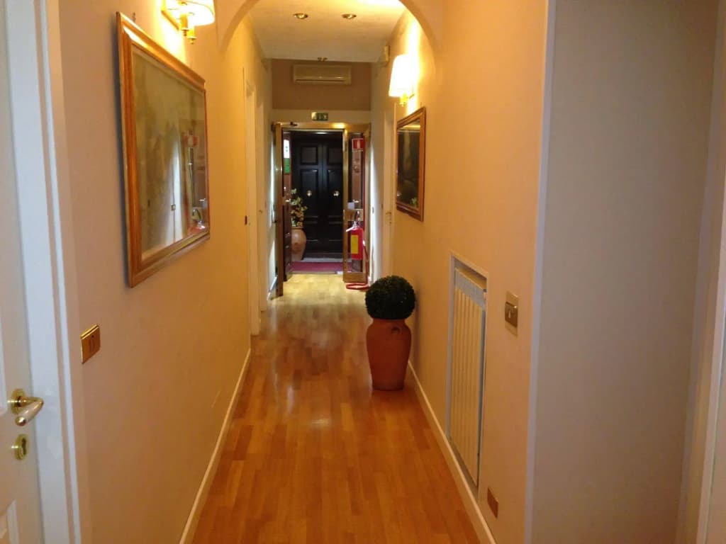 Hotel Fenicia - photo 13
