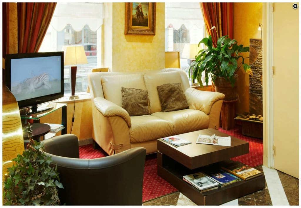 Hôtel Poussin - photo 2