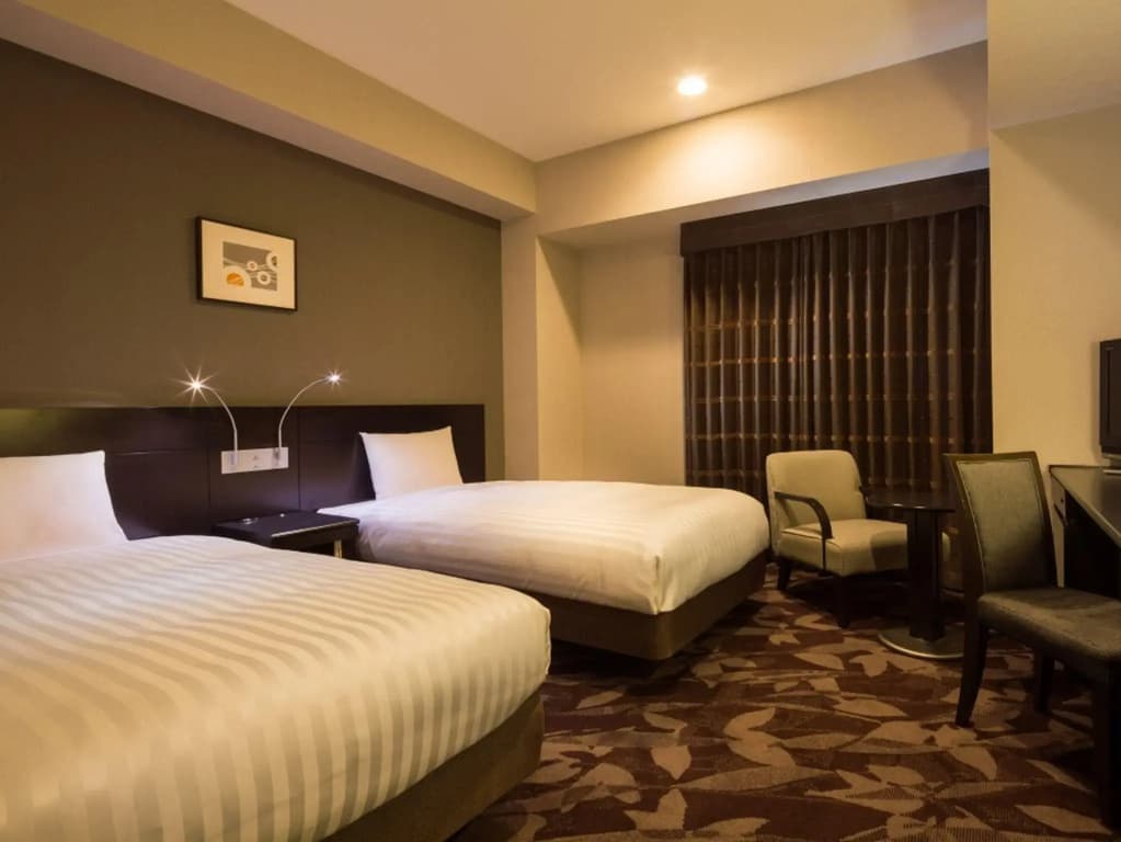 JR East Hotel Mets Tachikawa - photo 4