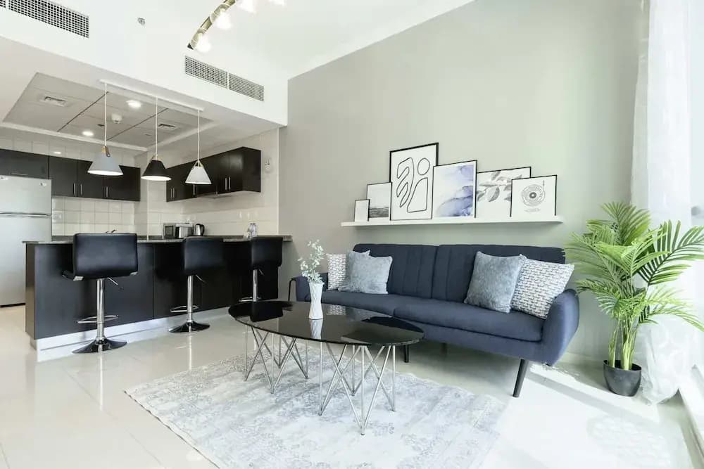 Sunny Apartment in Marina With a View Ideal Location - photo 7