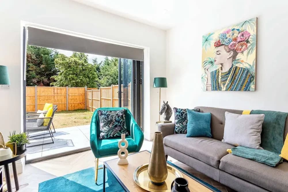 The West London Luxury Apartment - photo 15
