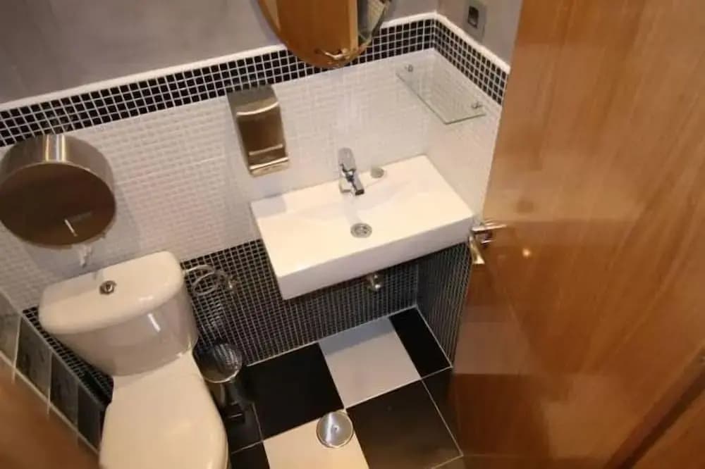 Hostal Noviciado - photo 7