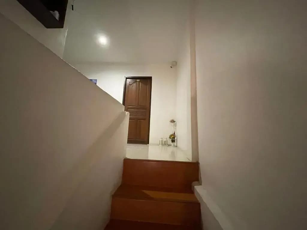 Nawaporn Place Guesthouse - photo 12