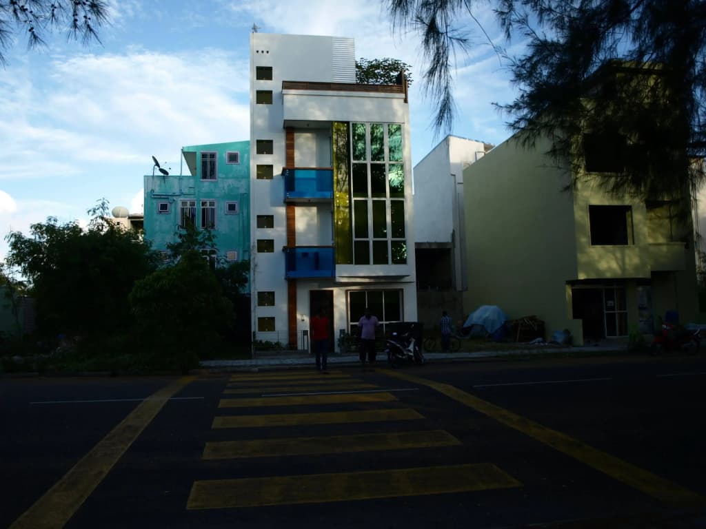 Rare Deluxe Inn - photo 4